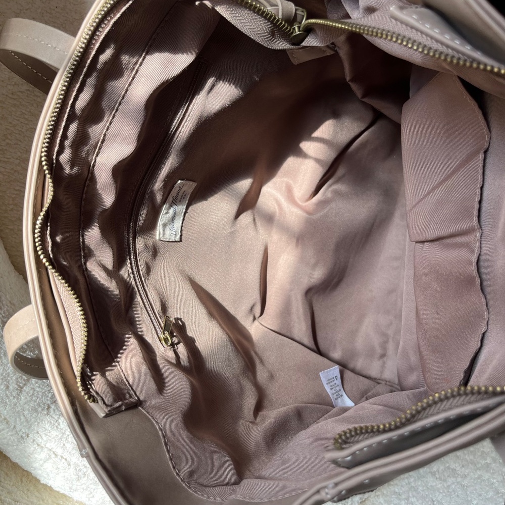 Universal Thread Beige Large Tote Bag - Picture 4 of 8